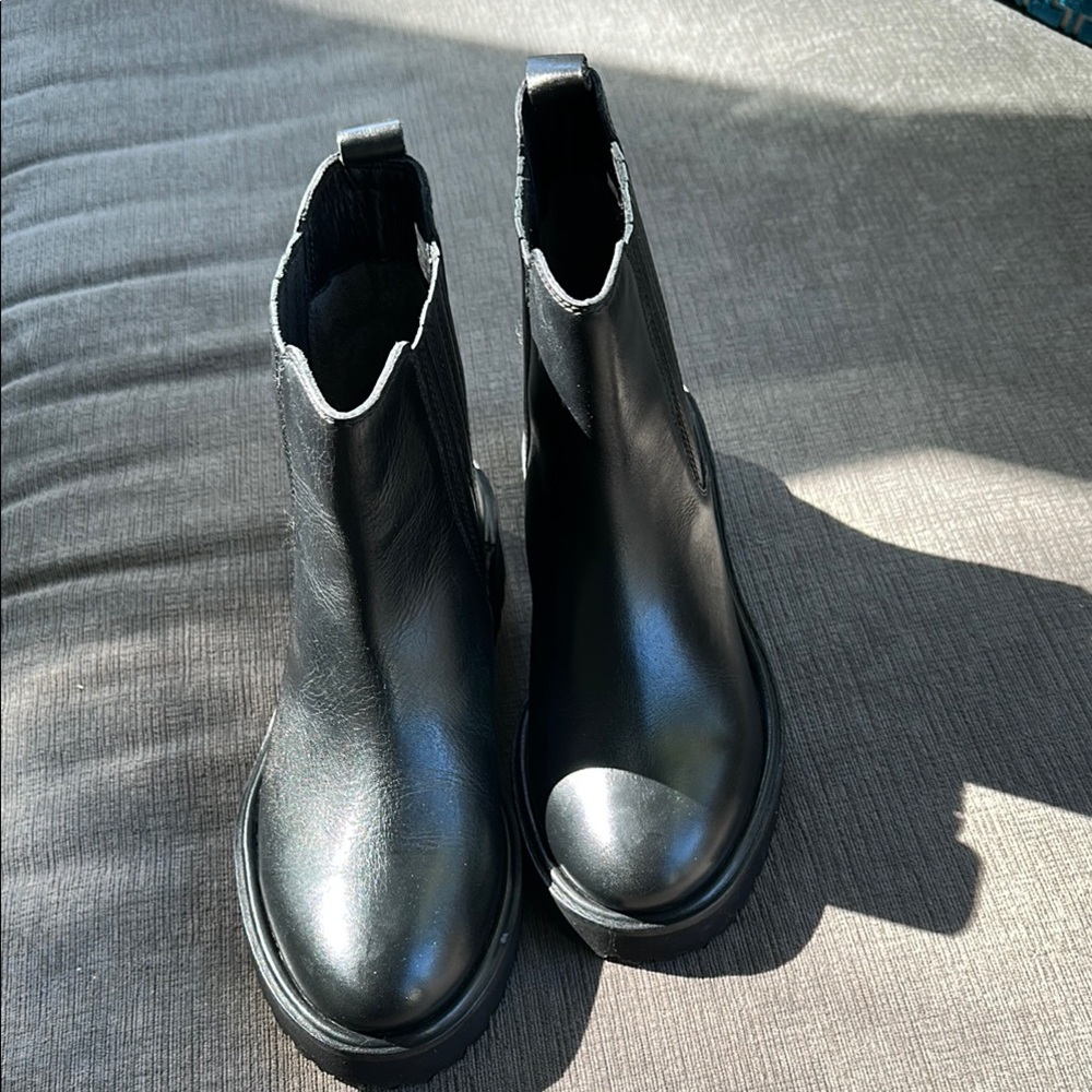Black Booties